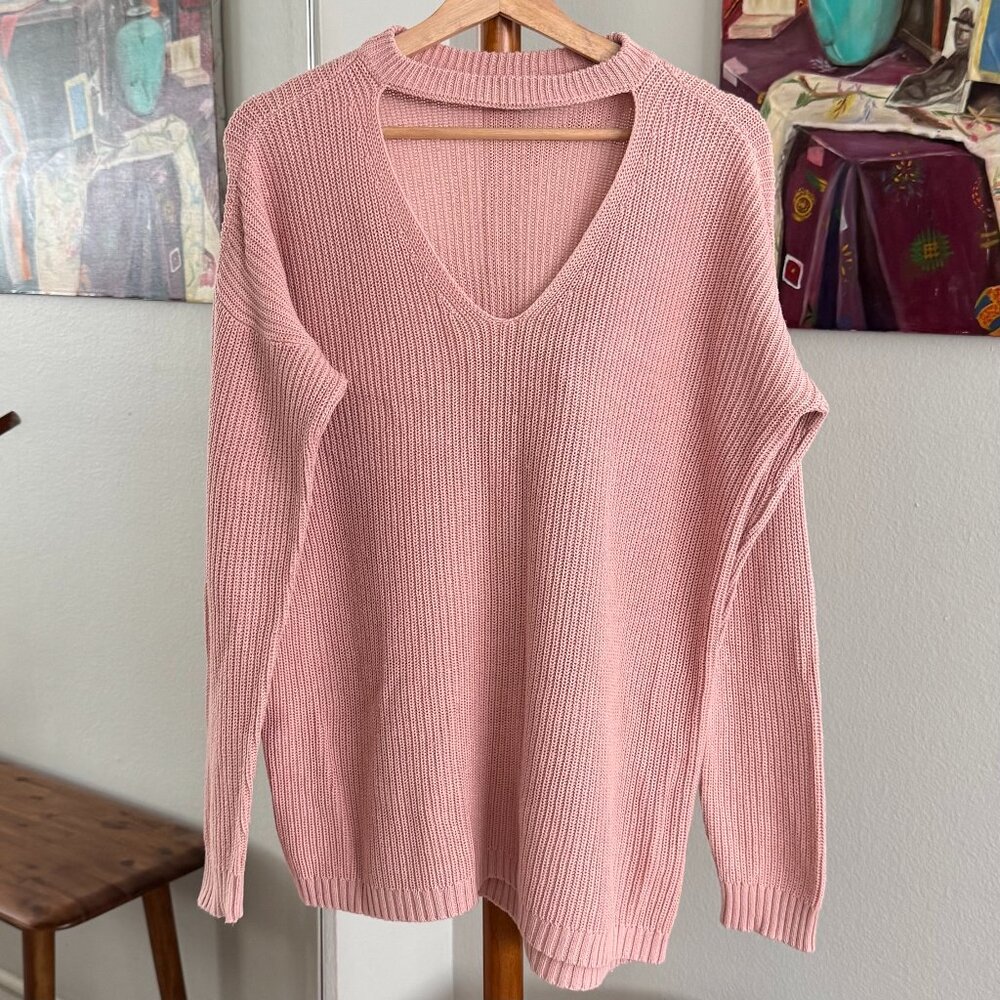 Vince Camuto - Ribbed Cutout V-Neck Sweater in Blush Pink